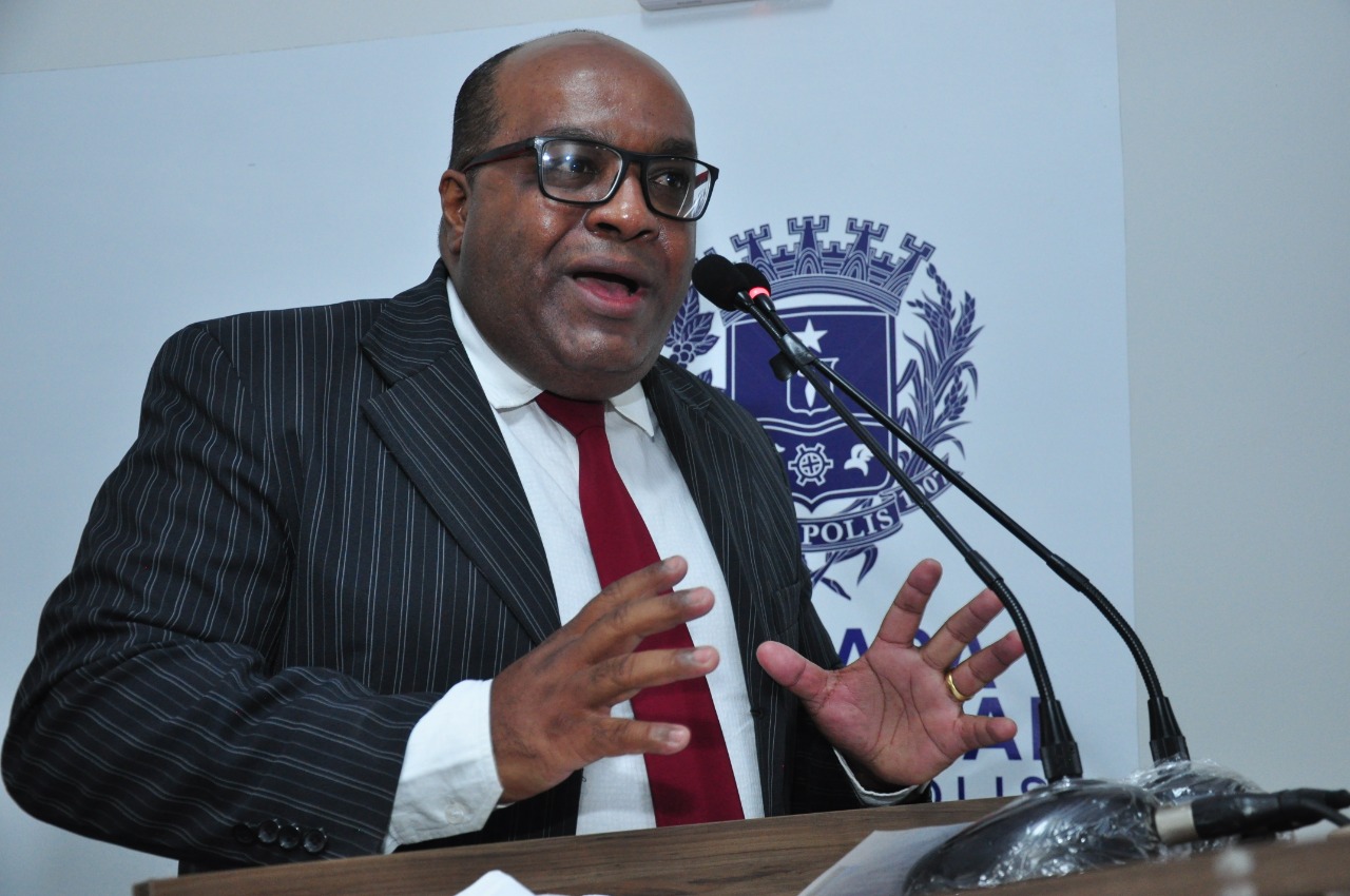 Delcimar Fortunado diz que obras do Anel Viário do Daia estão travadas no TCE e no MP