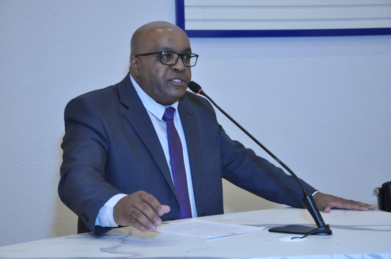 Delcimar Fortunato afirma que Anápolis caminha para se tornar um canteiro de obras públicas