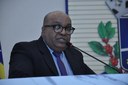 Delcimar Fortunato destaca ação da prefeitura na roçagem de mato nos bairros e combate à dengue Delcimar Fortunato destaca ação da prefeitura na roçagem de mato nos bairros e combate à dengue