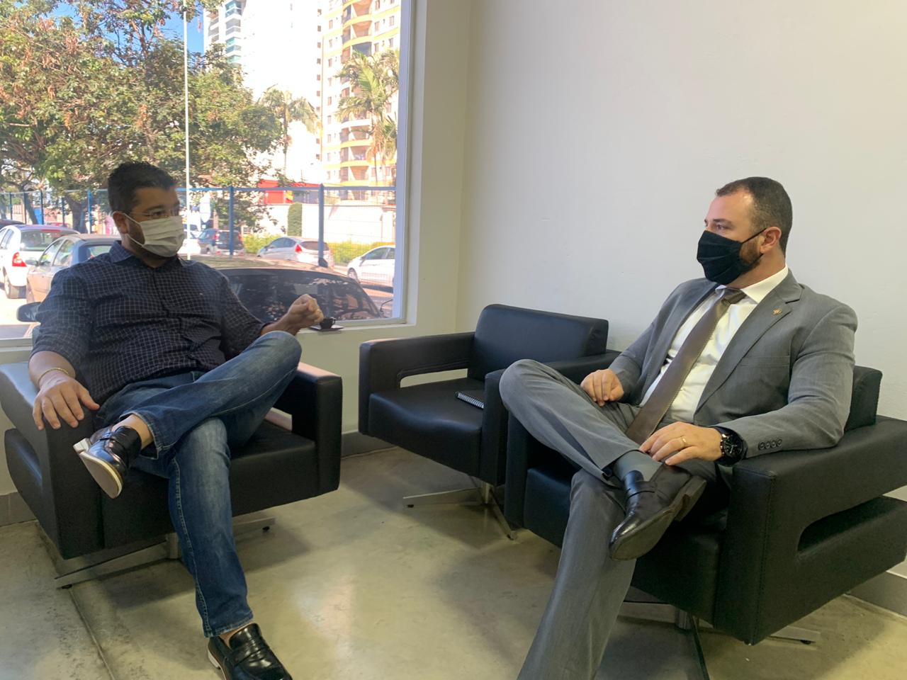 Delegado Regional da Polícia Civil conhece nova Câmara e reforça parceria com o Legislativo