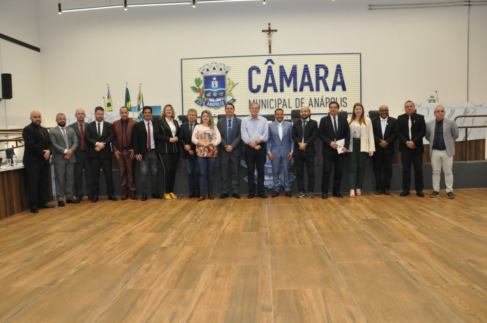 Deputado estadual Antônio Gomide ressalta papel do Legislativo ao participar da sessão da Câmara