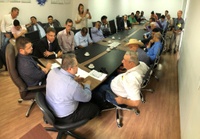 Deputado José Mário Schreiner se reúne com vereadores e se compromete a ajudar na solução de demandas