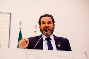 Domingos Paula cobra que a administração municipal intervenha no Sistema de Transporte Coletivo de Anápolis