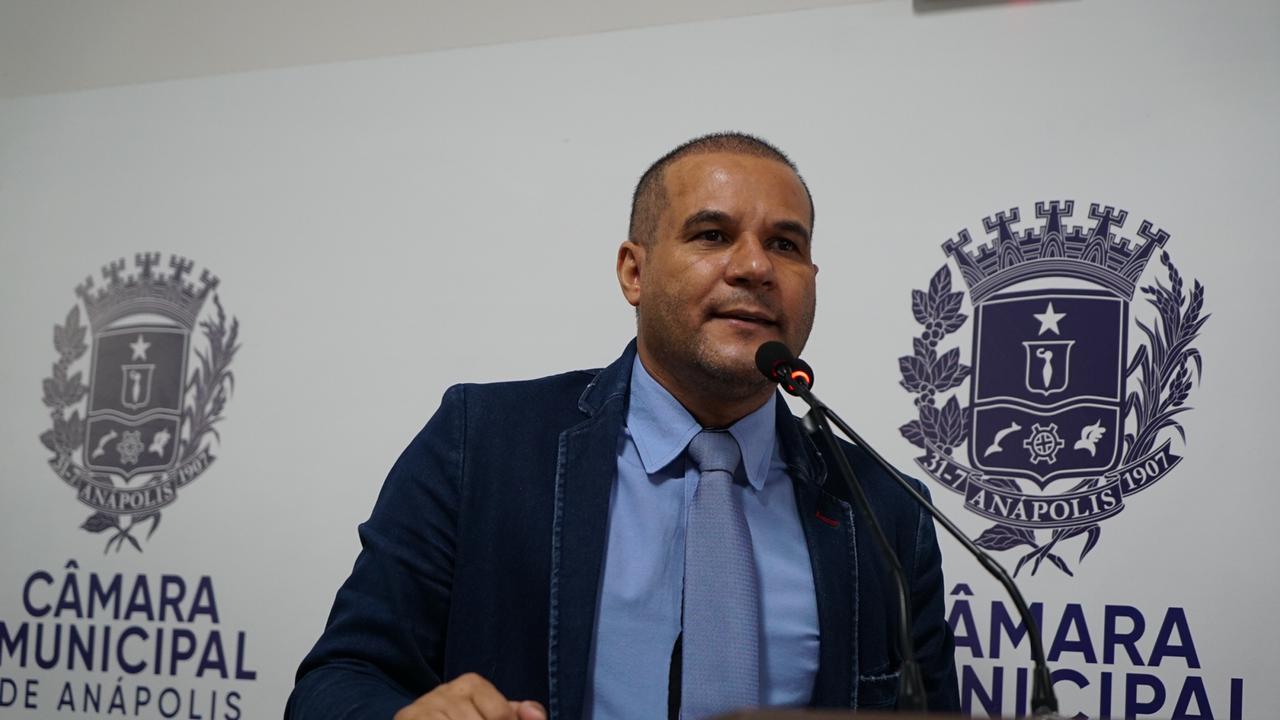 Domingos Paula ressalta obras de construção e reformas de escolas da rede municipal