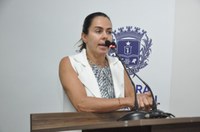 Dra. Trícia critica metodologia usada para credenciamento de novos profissionais de saúde