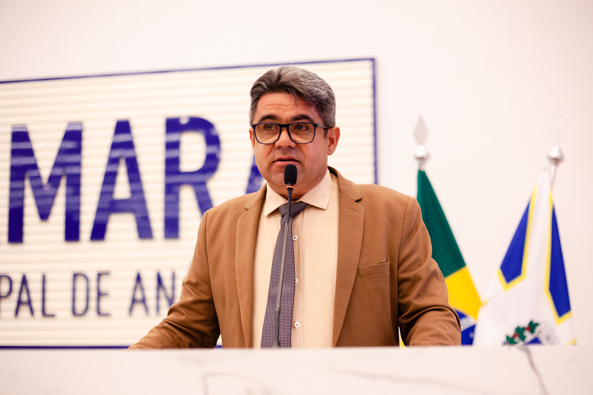 Elias do Nana anuncia emenda de Célio Silveira para construção de praça no Residencial do Trabalhador