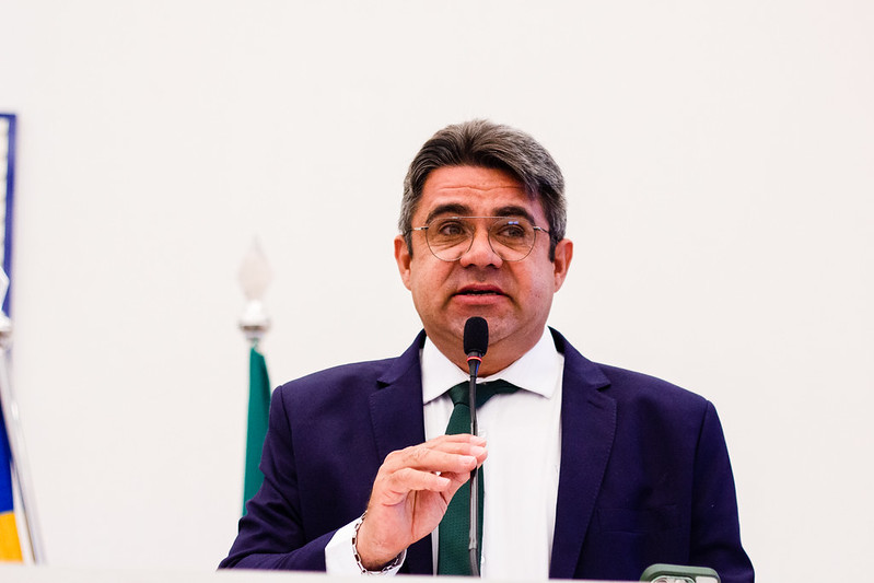 Elias do Nana faz convite para sessão em homenagem a Vicentinos e destaca situação do trânsito na região da Igrejinha