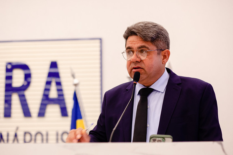 Elias do Nana pede pavimentação, melhoria em energia e linhas de ônibus para região da Igrejinha