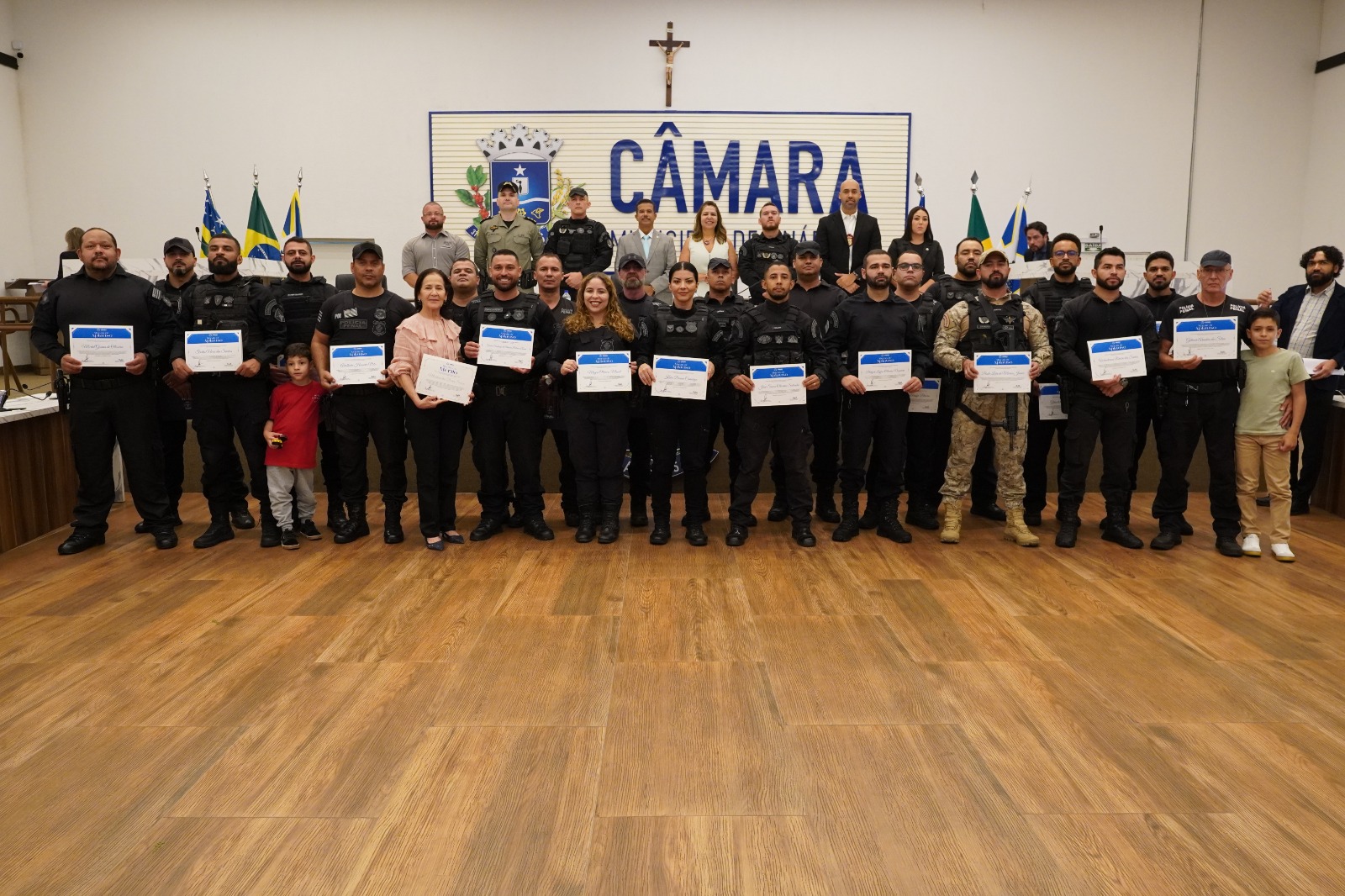 Em alusão ao Dia do Policial Penal, Câmara Municipal reconhece trajetória dos profissionais