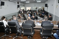 Em sessão extra vereadores aprovam projetos do prefeito sobre PPA e LDO