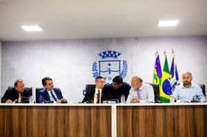 Finanças aprova Lei Orçamentária Anual e Plano Plurianual; projetos seguem para votação em plenário