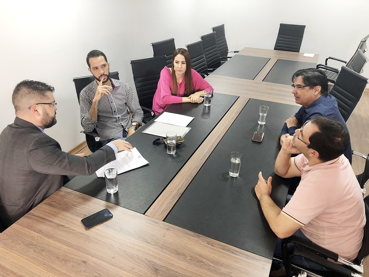 Fiscais sanitários pedem apoio a vereadores por isonomia com outras categorias semelhantes