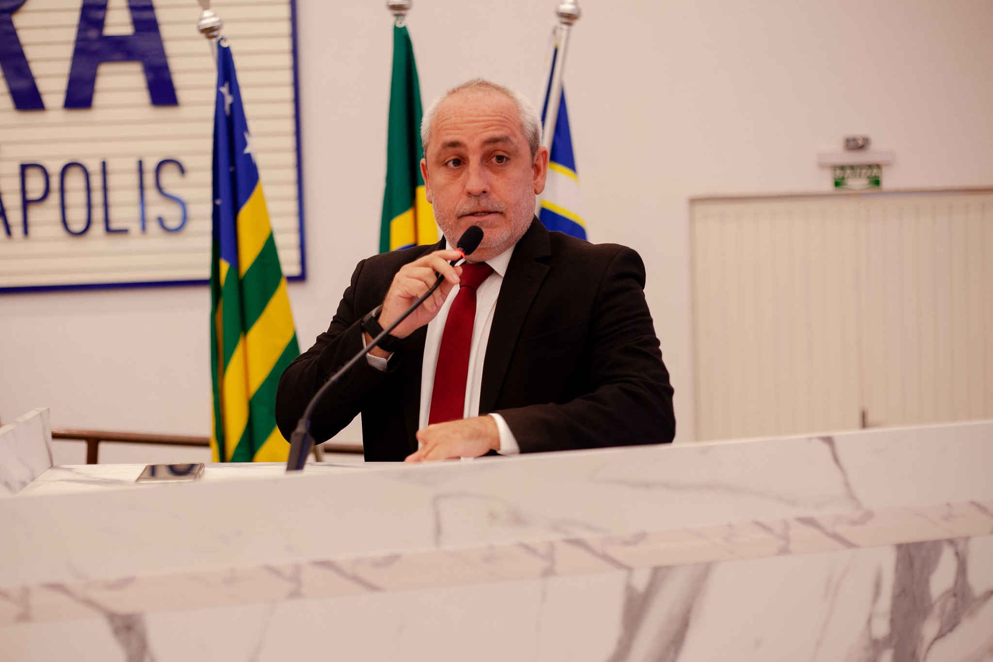 Frederico Godoy anuncia primeira edição do projeto Cinema nos Bairros, no Santos Dumont