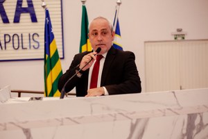 Frederico Godoy anuncia primeira edição do projeto Cinema nos Bairros, no Santos Dumont
