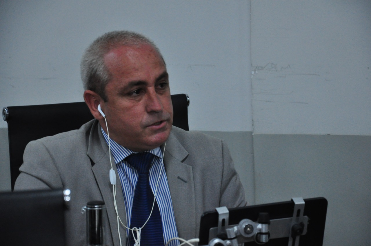 Frederico Godoy chama atenção para loteamentos construídos na divisa com outros municípios