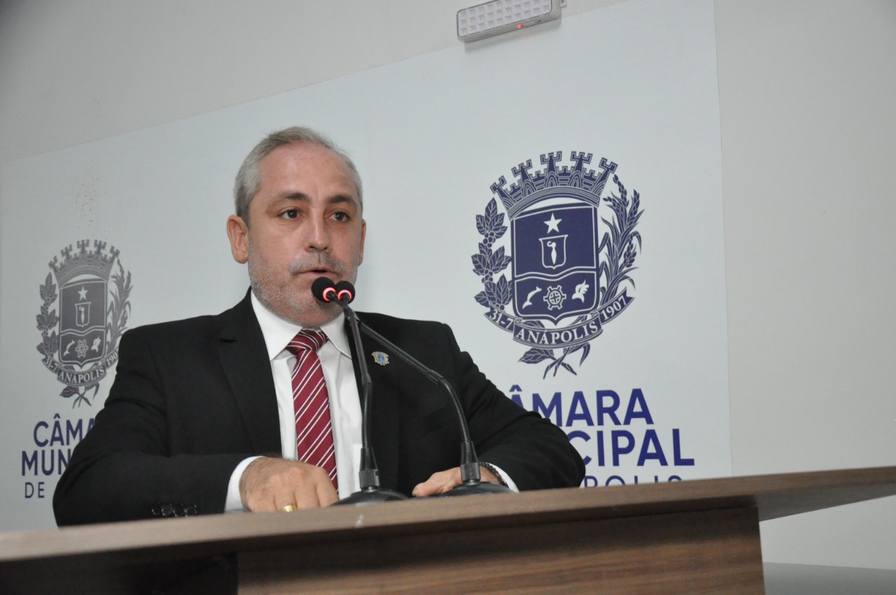 Frederico Godoy diz que futebol solidário arrecadou 15 toneladas de alimentos