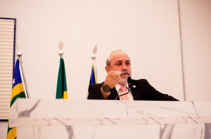 Frederico Godoy propõe debate para reforma do Código de Posturas de Anápolis