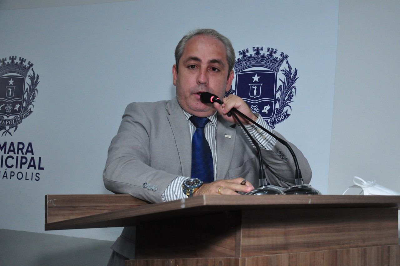 Frederico Godoy vai destinar emenda impositiva para adequação da cidade aos PNE's