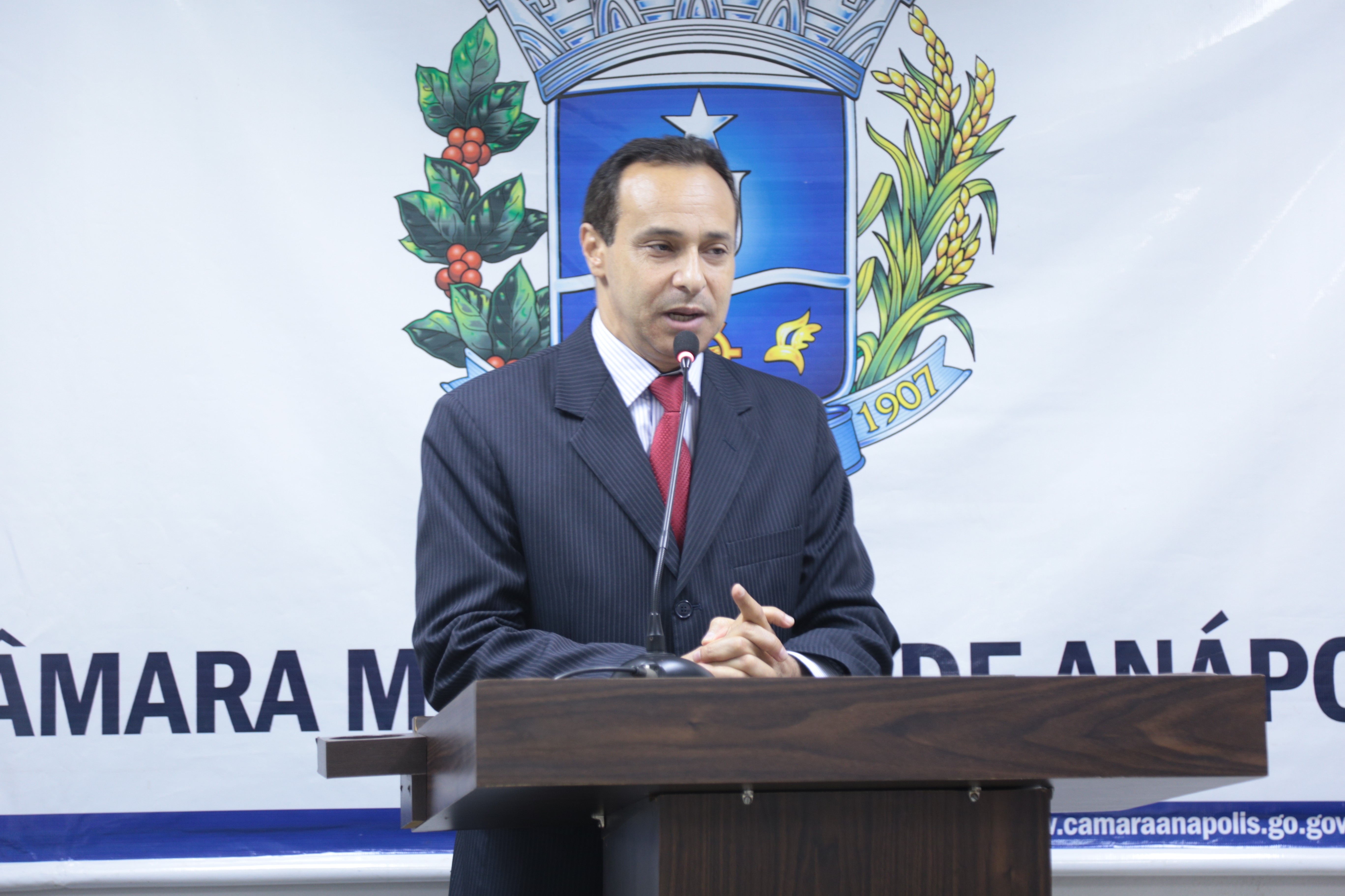 Frei Valdair destaca momento político maduro de Anápolis