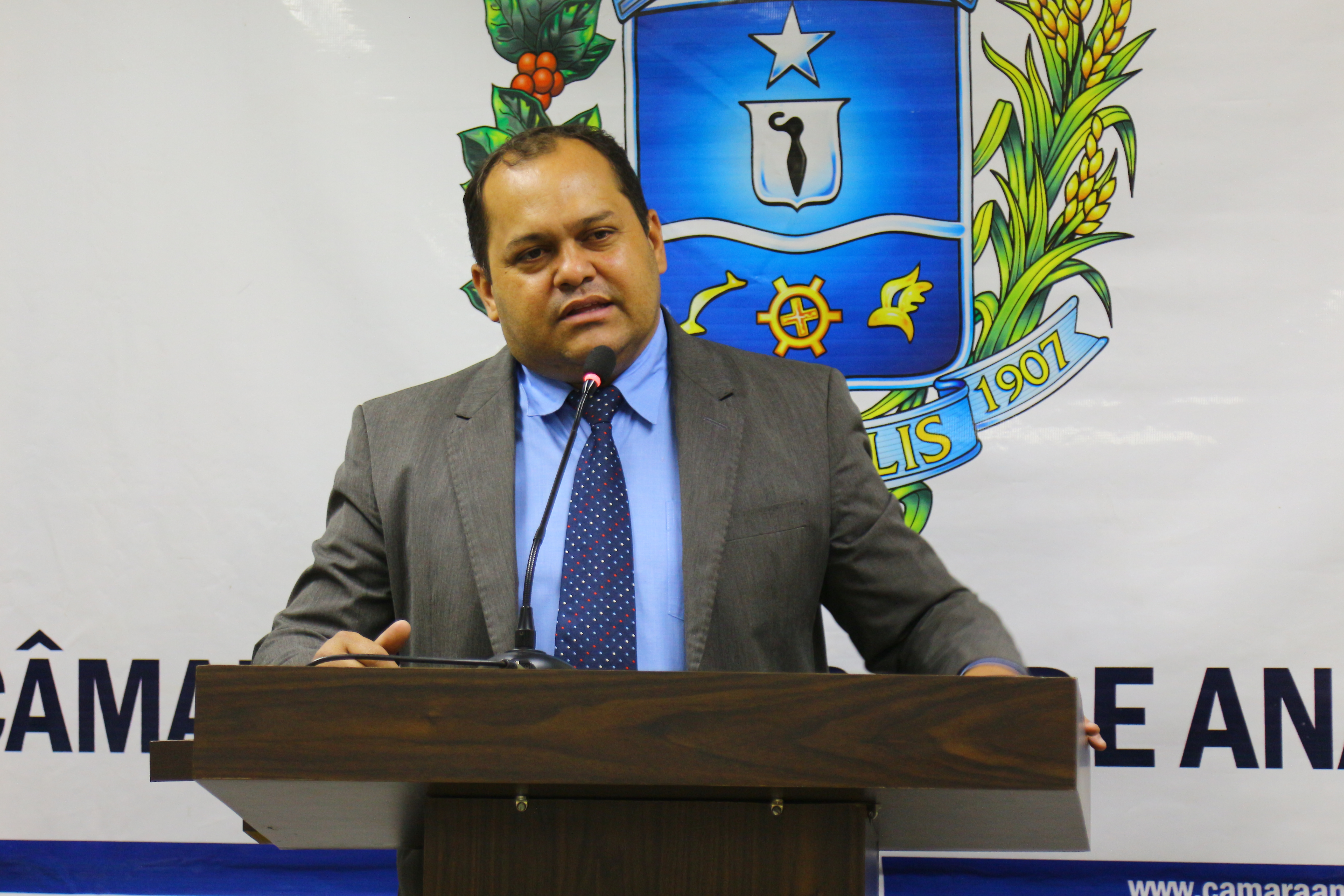 Gleimo Martins cobra do Executivo obra na Avenida Contorno