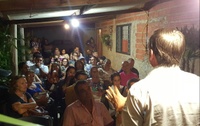 Gomide promove reunião com moradores do Parque Brasília para ouvir sobre as principais demandas da região