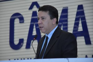 Hélio Araújo anuncia mutirão de emprego com 500 vagas no Recanto do Sol