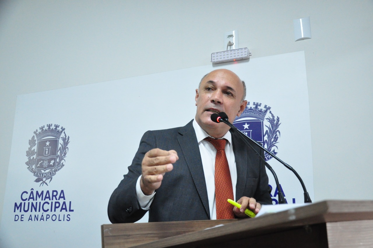 Jakson Charles anuncia que Prefeitura prorroga pagamento do IPTU para o dia 20 de maio