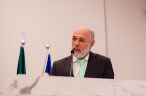 Jakson Charles cita “momento difícil” e fala em responsabilidade ao tratar de reposição salarial de servidores 