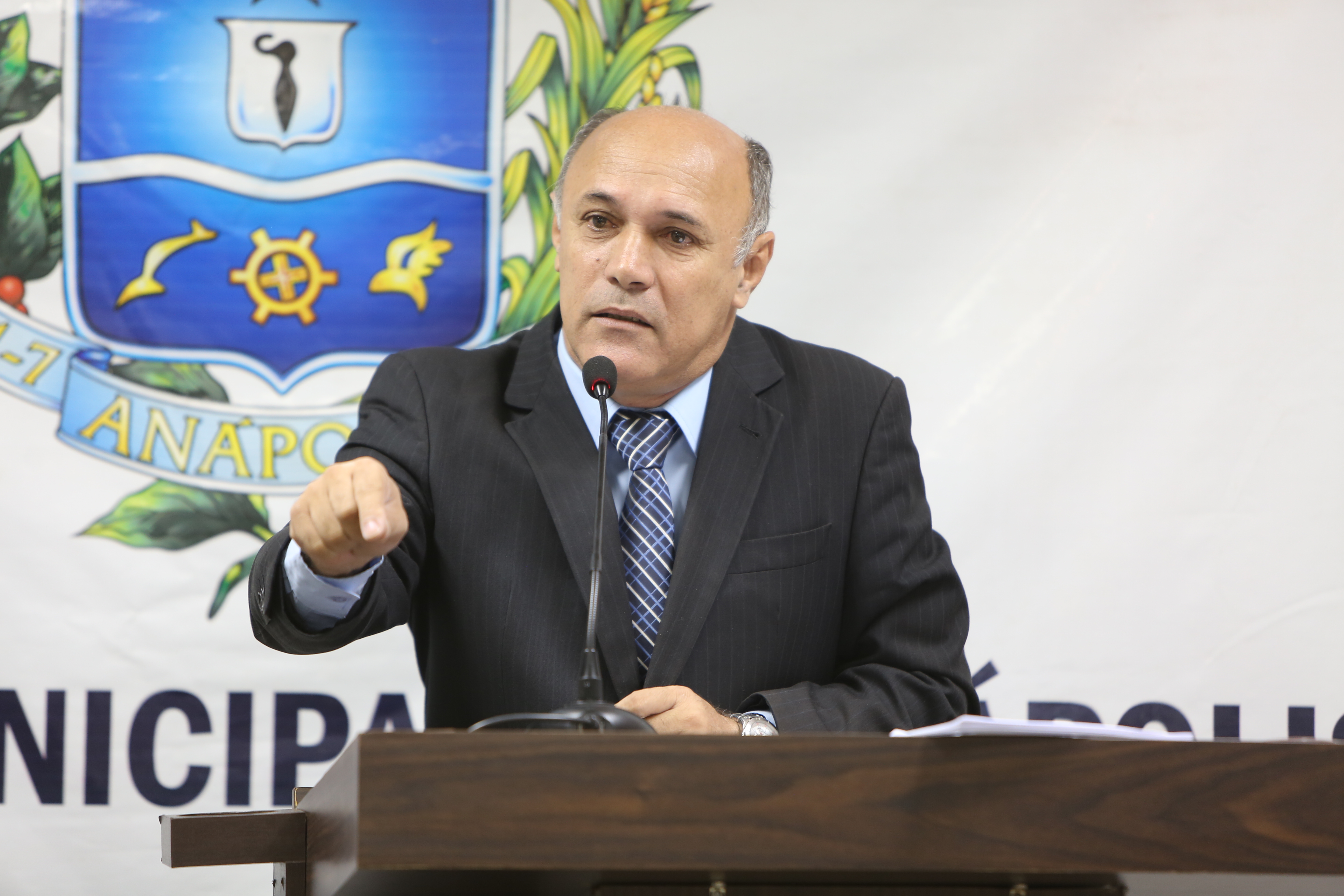 Jakson Charles critica posicionamento do Governo de Goiás em relação a segurança pública
