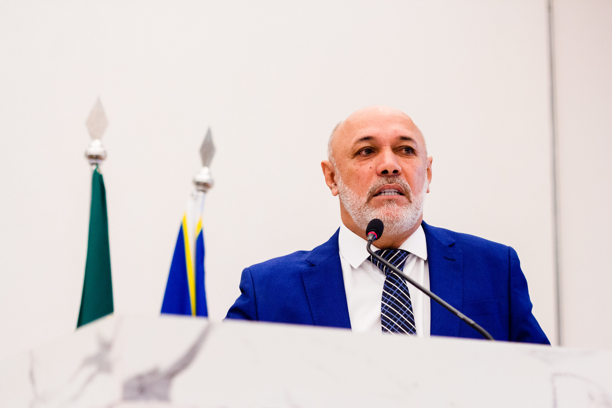 Jakson Charles defende justiça fiscal para condomínios fechados que pagam a CIP e não contam com assistência para manutenção da iluminação pública