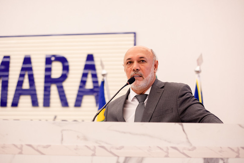 Jakson Charles diz que prefeitura busca soluções para servidores de antiga OS da UPA Dr. Alair Mafra