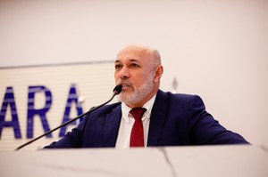 Jakson Charles explica que adesão a atas feita pelo Executivo tem previsão na Lei de Licitações