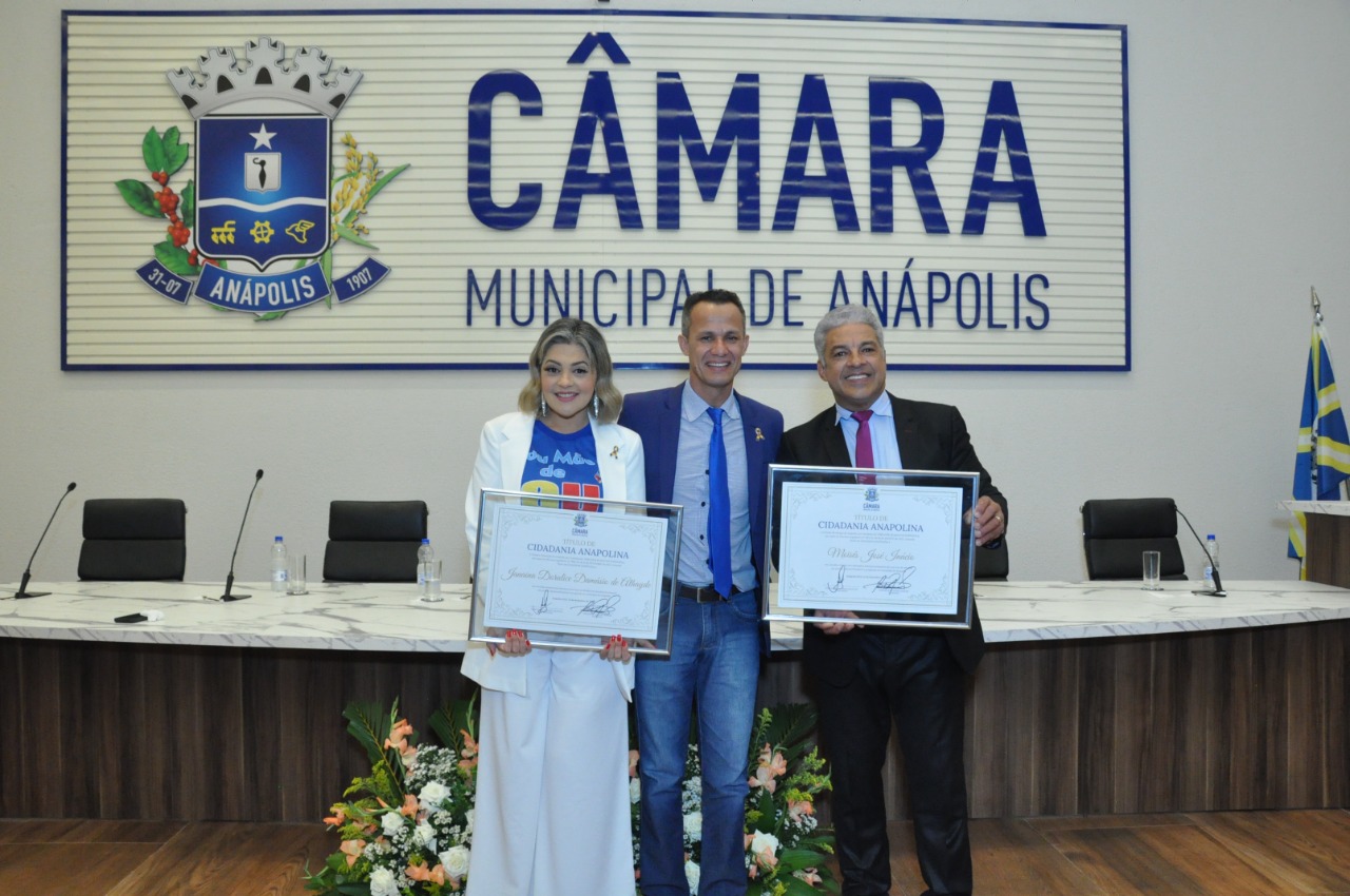 Janaína Doralice Damásio de Athayde e Moisés José Inácio recebem título de cidadania anapolina