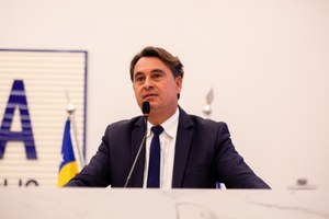 Jean Carlos comunica lançamento de programação do Maio Amarelo, campanha de conscientização no trânsito