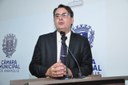 Jean Carlos destaca reajuste de 18% aos servidores municipais