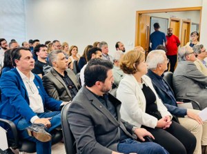 Jean Carlos e Márcio Corrêa participam na UniEvangélica do lançamento experimental de tecnologia inovadora no combate à dengue em Anápolis