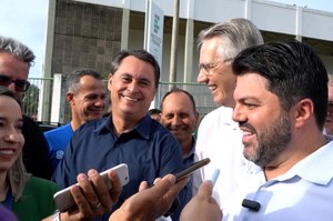Jean Carlos participa da Operação Cidade Limpa