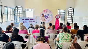 Jean Carlos reforça importância das mulheres em confraternização no bairro São Lourenço