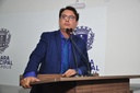 Jean Carlos repudia fala do ministro Paulo Guedes, que associou funcionário público a parasita Jean Carlos repudia fala do ministro Paulo Guedes, que associou funcionário público a parasita