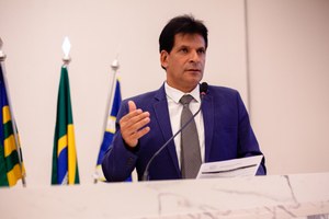 João da Luz apresenta proposta para resguardar quem deixa veículos em estabelecimentos comerciais