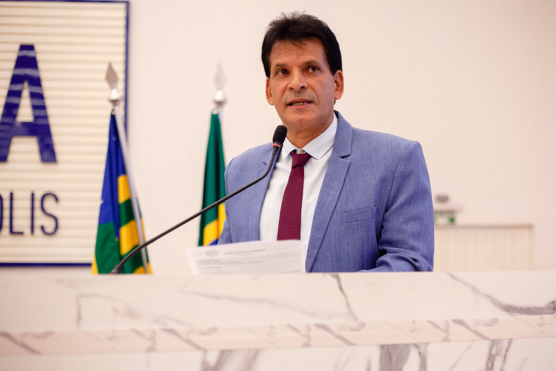 João da Luz celebra “democracia” no Brasil e critica regime do Irã