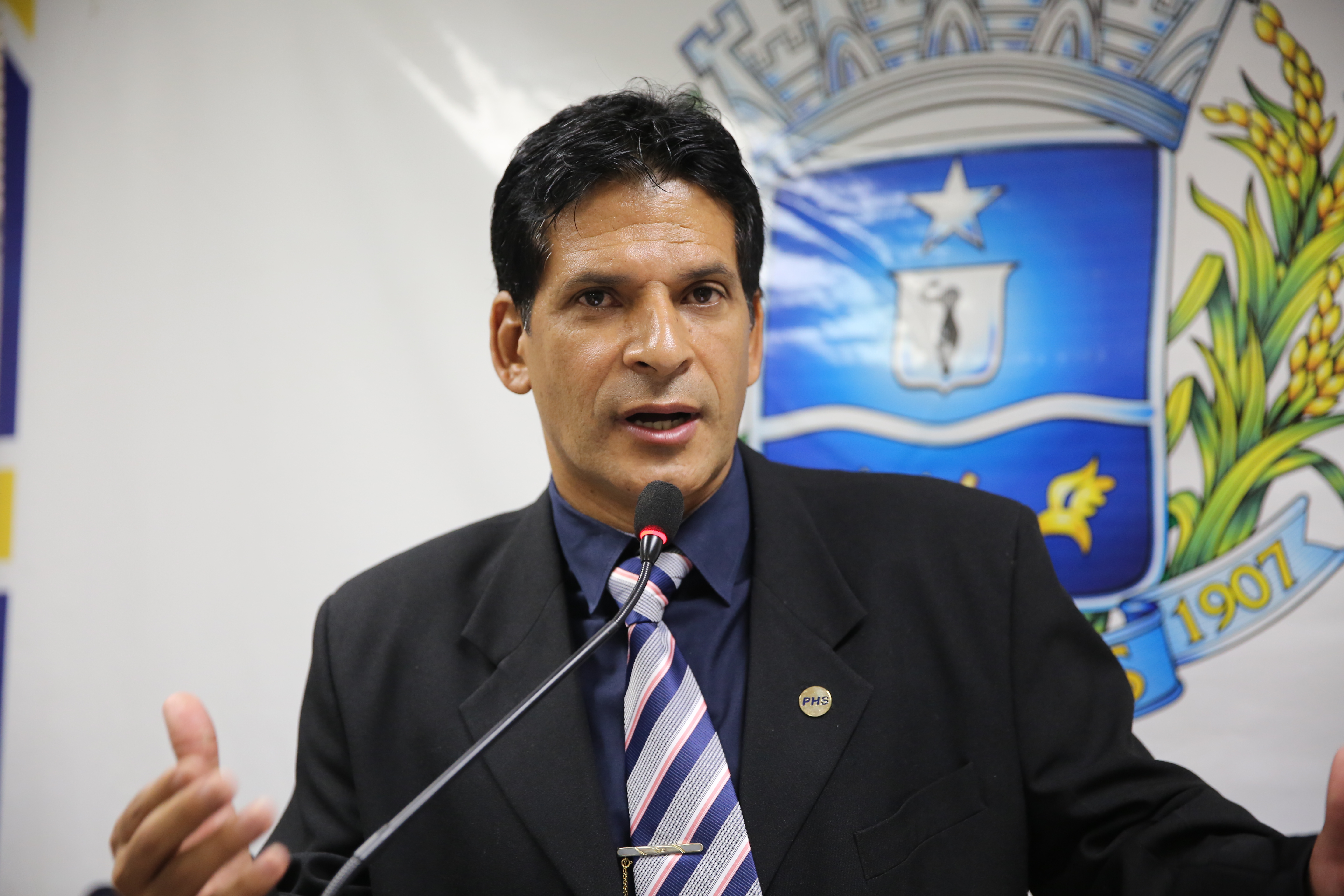 João da Luz cobra sede própria para o Colégio Estadual Salvador Santos