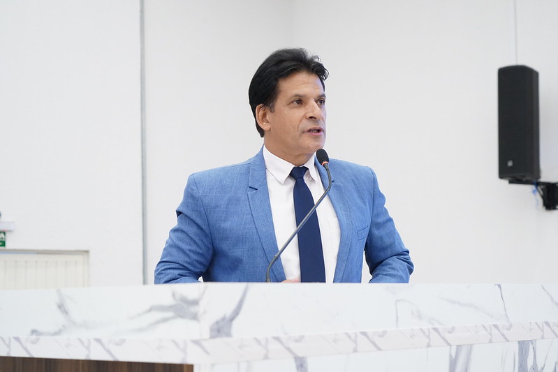 João da Luz defende isenção da área azul, a ser implantada, para motoristas de aplicativos