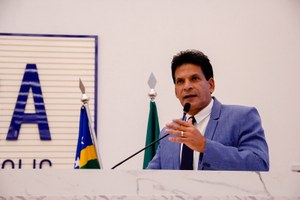 João da Luz defende proposta para incentivo ao 1º emprego juvenil em Anápolis