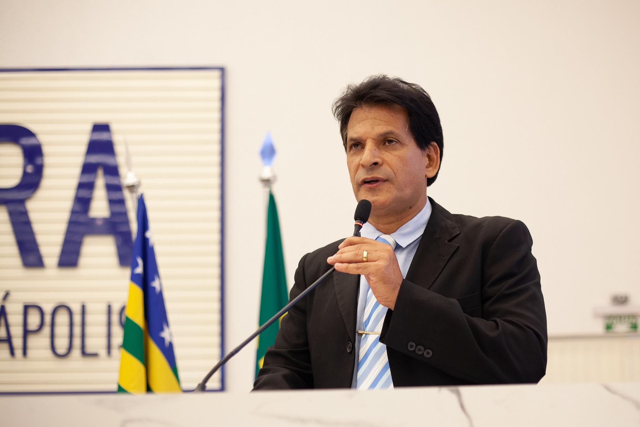 João da Luz elogia avanços das obras do aeroporto de cargas e do anel viário do Daia