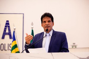 João da Luz elogia melhoria de regulação na saúde e trocas de lâmpadas no município