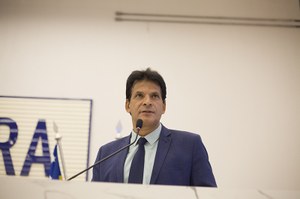 João da Luz propõe lei que obriga uso de focinheira em cães de grande porte em via pública 