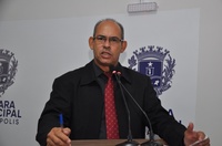 João Feitosa destaca início da implantação de energia elétrica no Jardim Luzitano