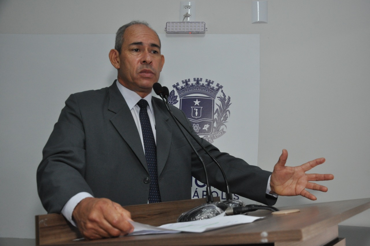 João Feitosa revela que subestação de energia elétrica foi atingida por linha de pipa