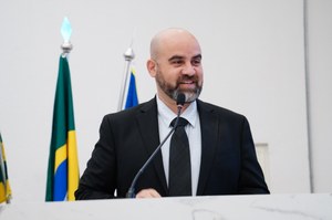 José Fernandes destaca avanços na zeladoria, com equipes em 16 bairros neste início de semana